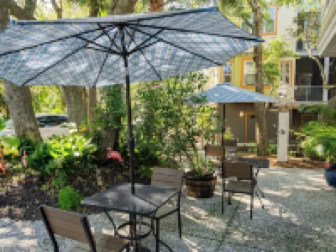 Water's Edge Inn - Adults Only Hotels in Folly Beach