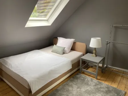 Old Town Apartment Hameln App 2 Отели в г. Хамельн