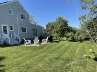 Center of Town - Ideal for Beach, Golf & Tennis