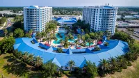 Gulf Views and Resort Amenities - Beautiful Coastal Oasis Hotels near Destin Harbor