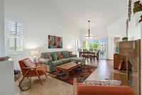 PA936 - Chic Resort Haven