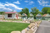 Modern Locktender Home and Functional Layout - Charming Retreat