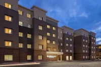 Residence Inn des Moines Downtown Hotels in Де-Мойн