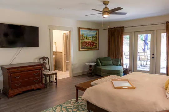 The Cottage at Green Hills Farm