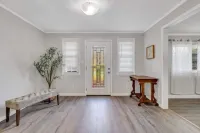 Enjoy Savannah 4BR w/King Bed