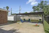 Tranquil Beach Hideaway - Arcade, Game Room, Serene Patio Hotel a Pasadena