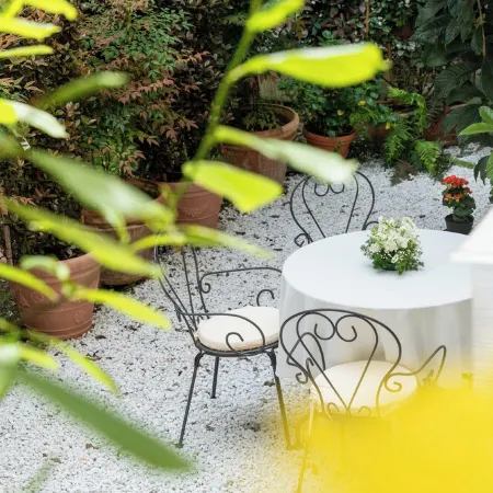Dimora Paolina charming villa with secret garden, in the historical center of Lucca