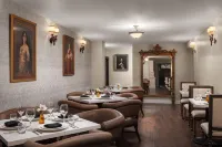 National Hotel Jackson, Tapestry Collection by Hilton - Wifi
