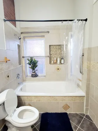 1-BD Home near Stadiums Free Parking Отели рядом с достопримечательностью «Библиотека Джордж Пибоди»