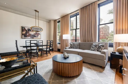 2BR Canal St View 2 Blocks to Bourbon St | The Mayfair