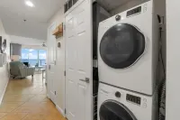 Sterling Sands 411