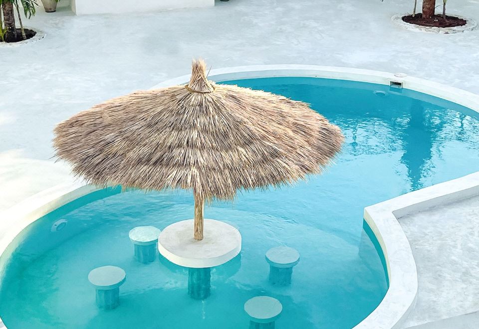 Hotel Casa Dantes & Spa, Leisure & Recreation, Outdoor Swimming Pool