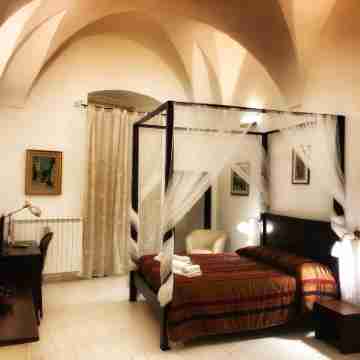 Palazzo Salìa Rooms