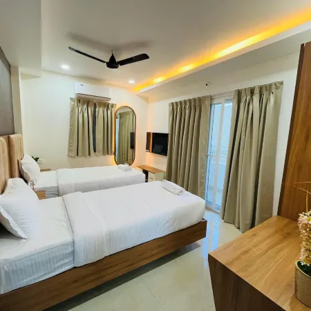 Viola Suites Отели рядом с достопримечательностью «Оушен Парк»