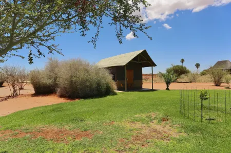 Lapa Lange Game Lodge Отели в г. Мариенталь