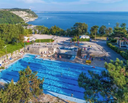 Camping Village Mare Pineta Hotels in Duino-Aurisina