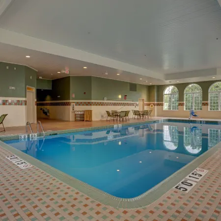 Holiday Inn & Suites MILWAUKEE AIRPORT by IHG