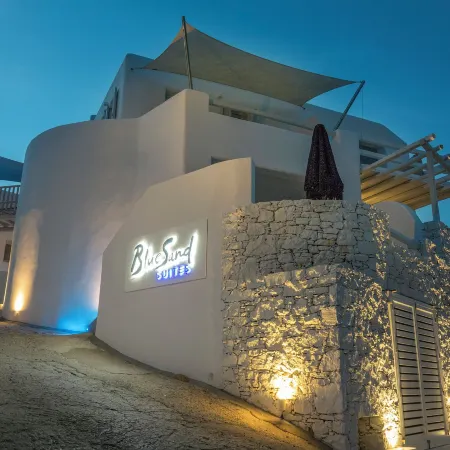 Blue Sand Boutique Hotel & Suites