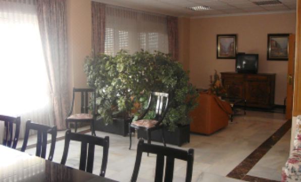 Hostal Serpol - Housity