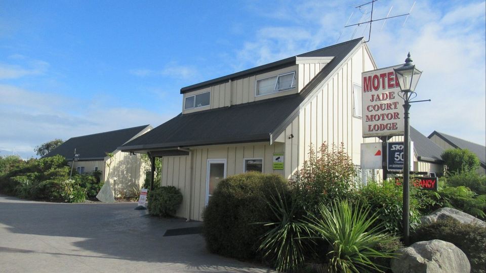 Jade Court Motel
