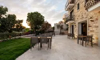 Atrium Taş Otel Hotels in Cesme