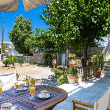 Philoxenia Villas