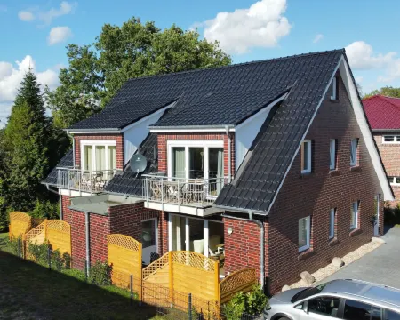 ハウス タイビーアヴェーグ アウリッヒのホテル