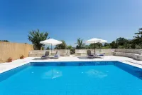 Peacefull Stone-Built Villa - Villas