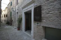 Relais Del Borgo Hotel & Spa 4 Stelle Các khách sạn ở Moie
