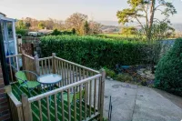 Small Snug en-Suite with Stunning Views Near Lyme Regis - Contactless Check-IN Hotels in Axminster