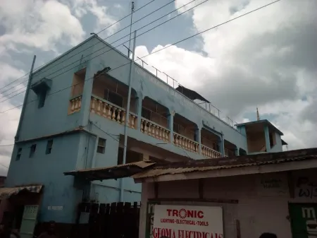 Mombasa Guest House Отели в г. Кутус