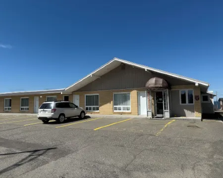 موتل لو كامباجنارد فنادق في ماتان