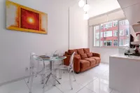 Perfect in Copacabana Comfortable Room Br401