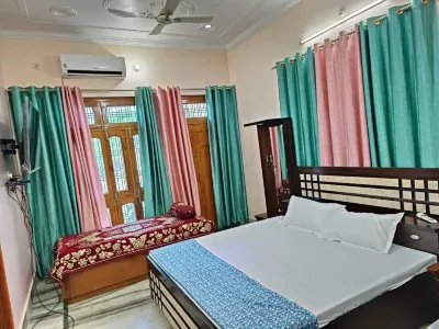 Arya Holiday Home