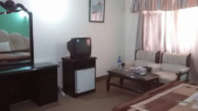 Green Lodge Guest House