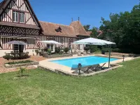 Marquise Barbot - Pools