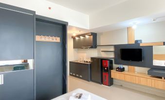 Comfy Studio at Gateway Park LRT City Bekasi Apartment