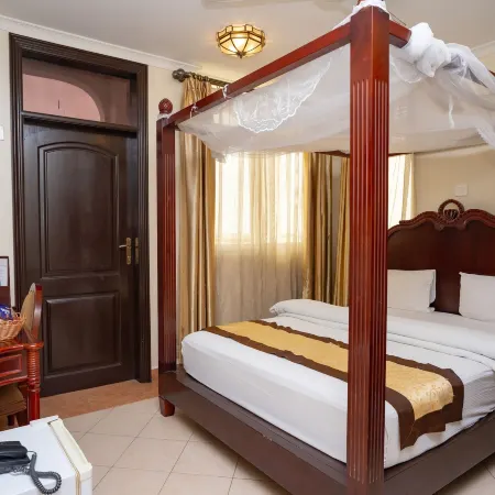 Island Paradise Inn