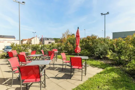 Ace Hotel Creutzwald Saint Avold Отели рядом с достопримечательностью «Gare Routière»