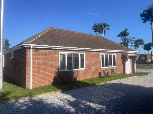 Cottage- 6Guests-Parking Available - 3つ星