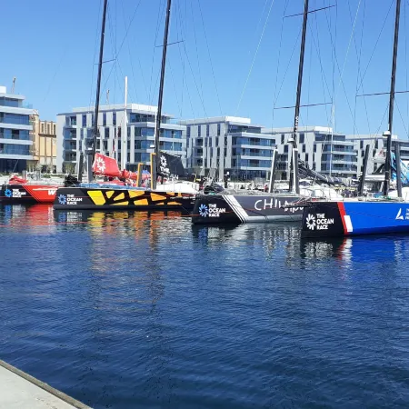IRS Royal Apartments- IRS Yacht Park