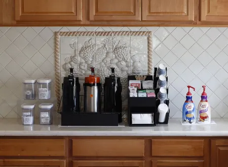 The Stevenson Monterey Отели рядом с достопримечательностью «Old Fisherman's Wharf»