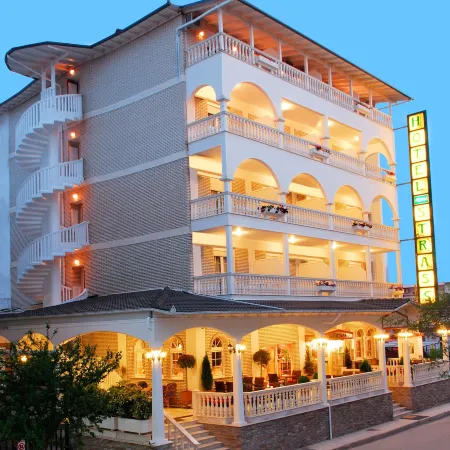 Hotel Strass