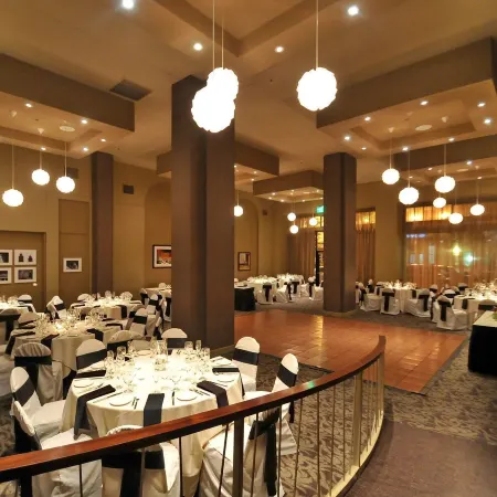 Magnolia Hotel Omaha