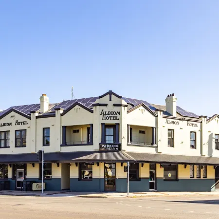 The Albion Hotel Отели рядом с достопримечательностью «Музей Ньюкасла»