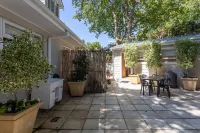 Little House Villa - Pensions
