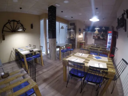 L'Hostalet d'Arenys de Mar Отели рядом с достопримечательностью «Plaça universitat»