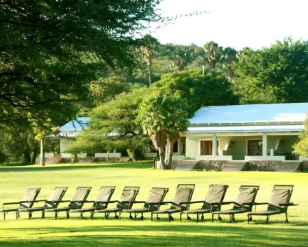 Ghaub Nature Reserve & Farm - One Namibia Hotéis em Tsumeb