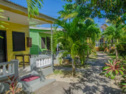 Roots Cafe Rooms Hotels in Negril