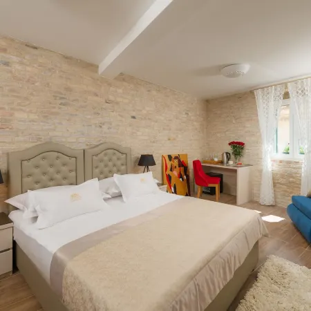 Agava Lux Rooms&Pool